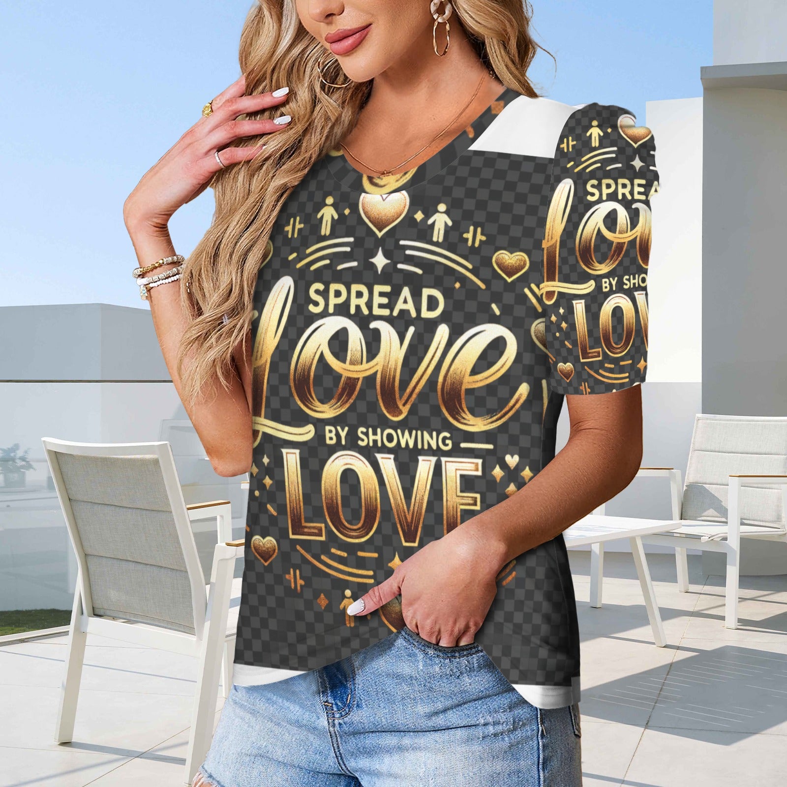 Spread Love Black & Gold